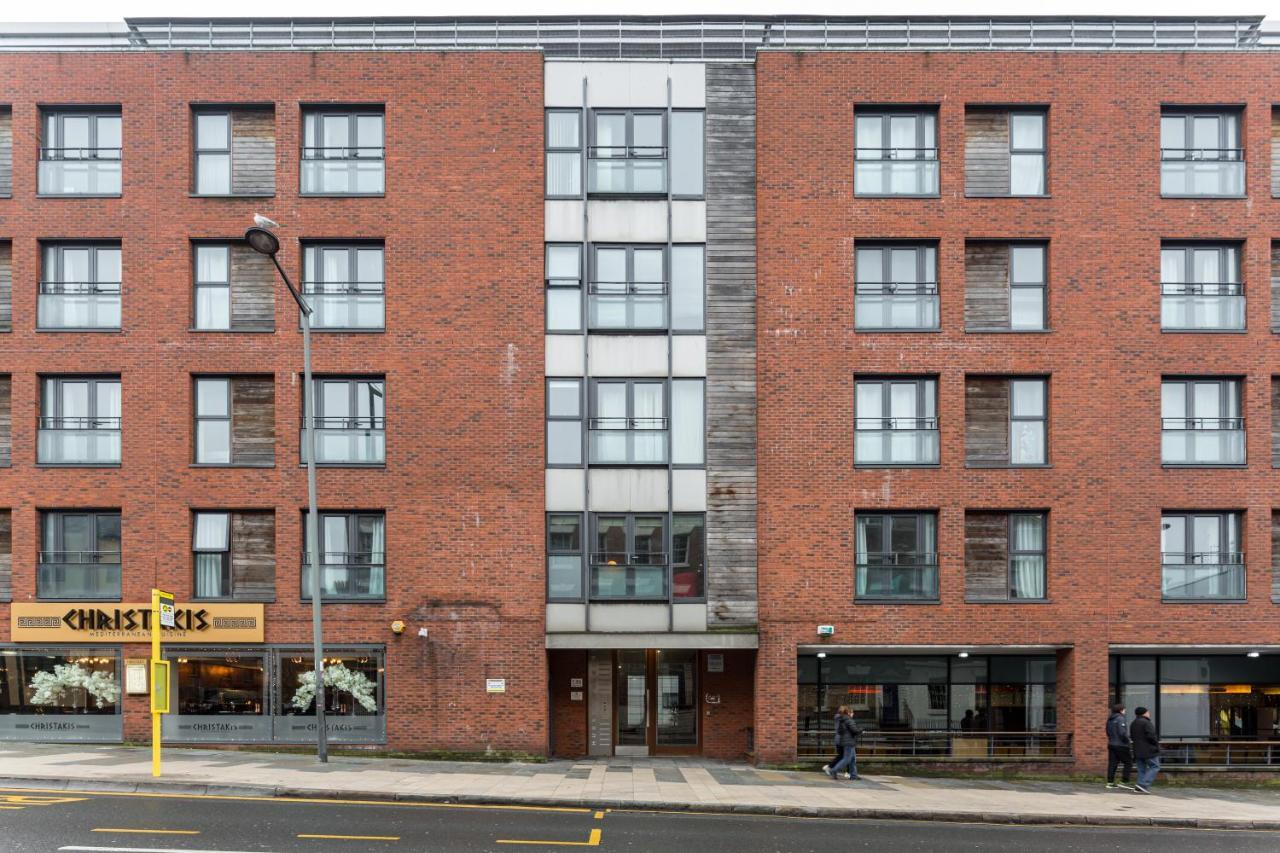 Centrally Located Apartment In Duke Street- Free Parking- Two Bathrooms Liverpool Exteriör bild